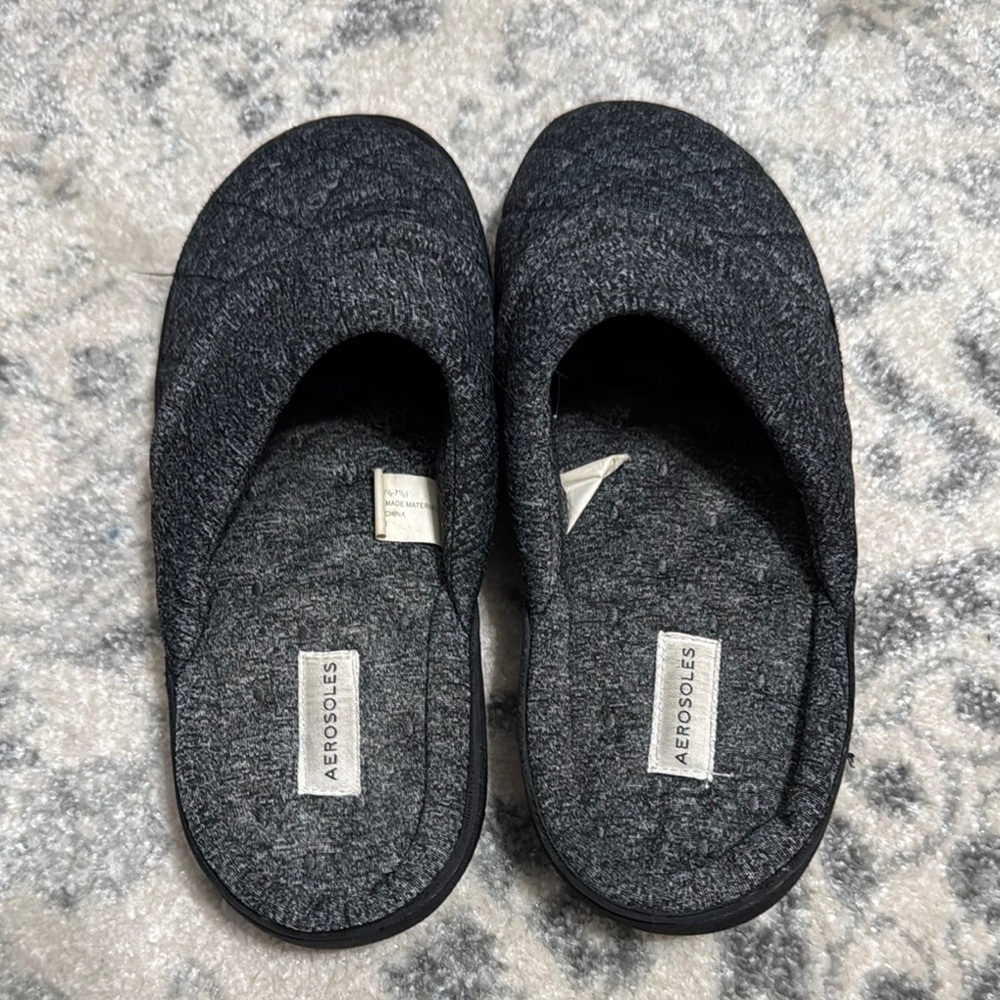 Aerosoles Dark Gray Slippers